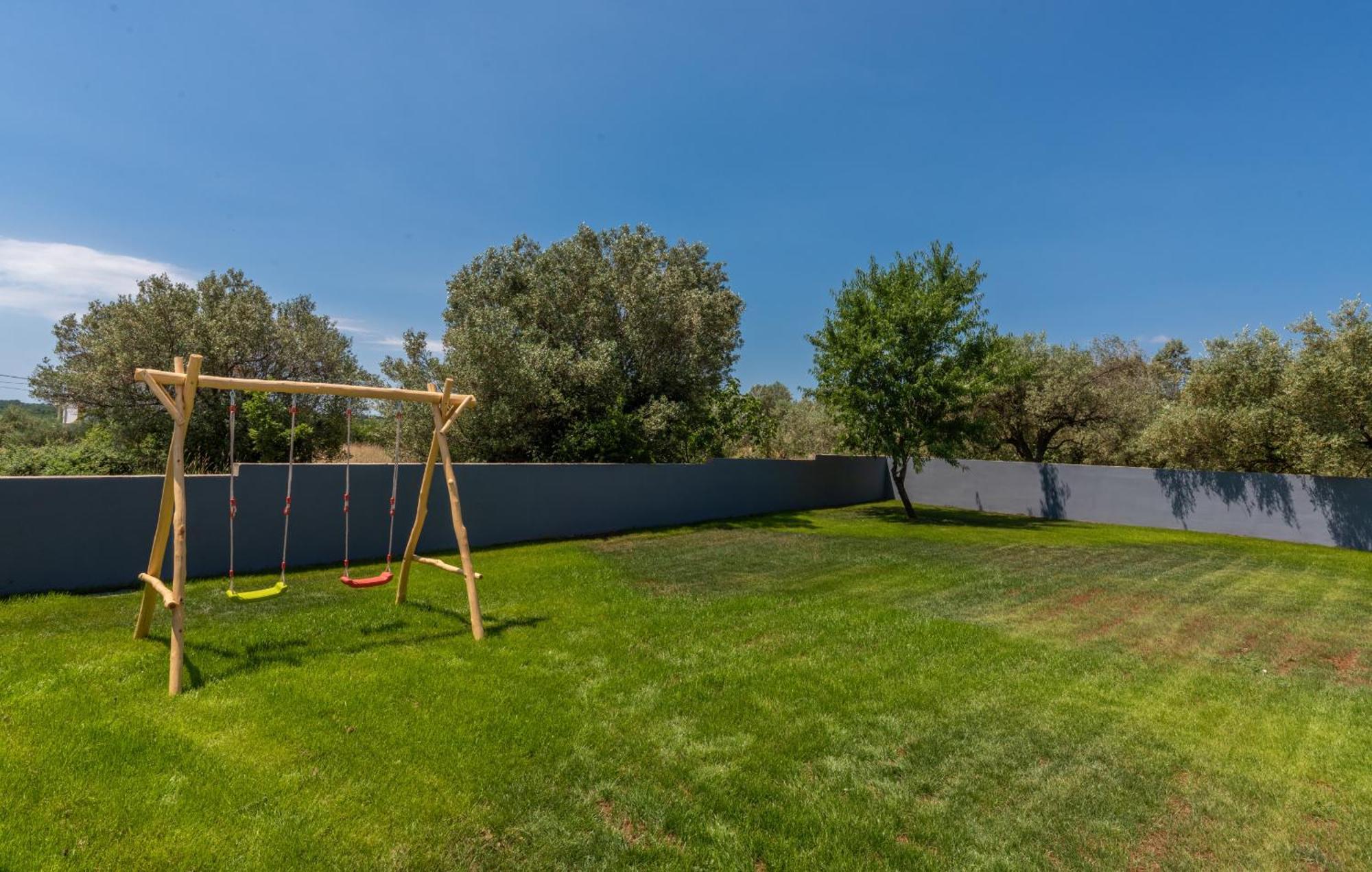Villa Posidonia Near Pula With Sea View And Surrounded By Olive Trees Krnica Exteriér fotografie